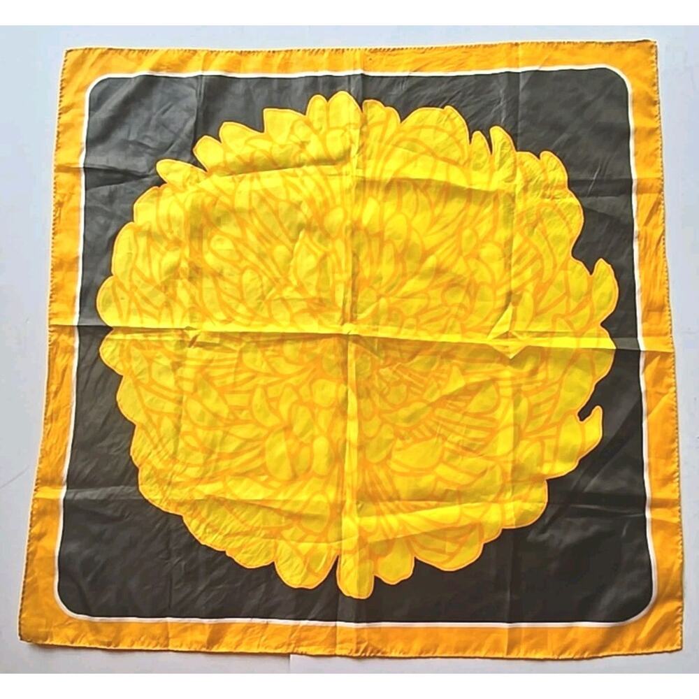 Vintage Totes‎ Rain Scarf Large Yellow Flower Abt 27"x26.5" U308